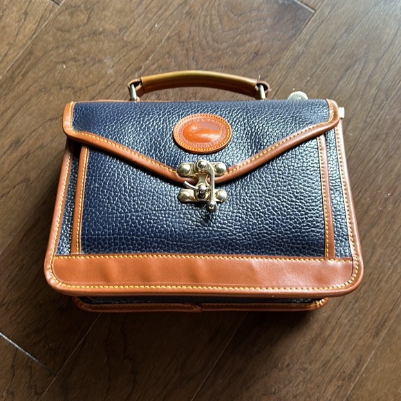 Dooney & Bourke Navy Purse - Picture 3 of 6
